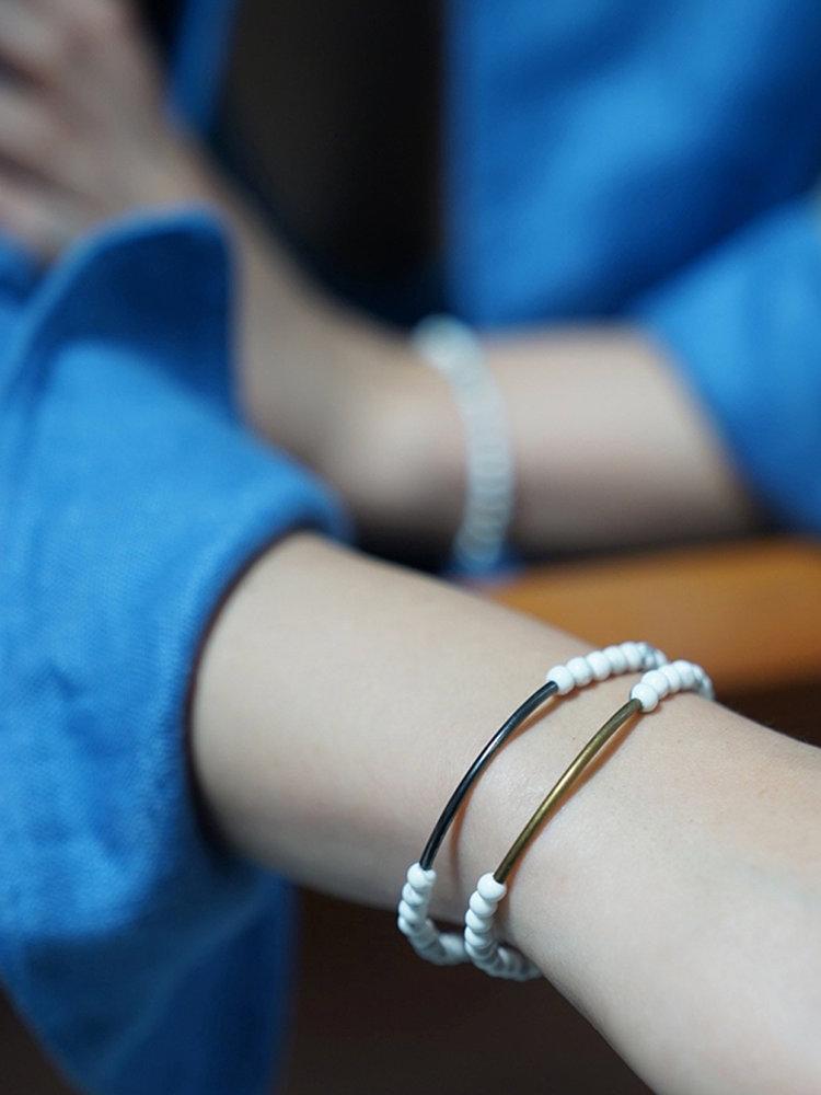 branco Tubular White Howlite