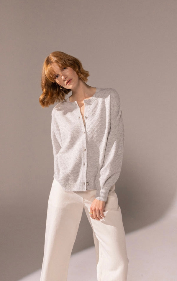 Brando Leonie Cardigan