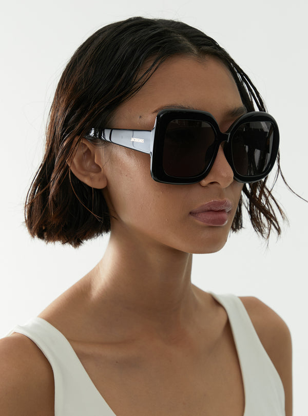 Brando The Carre Rond Sunglasses | Jacquemus