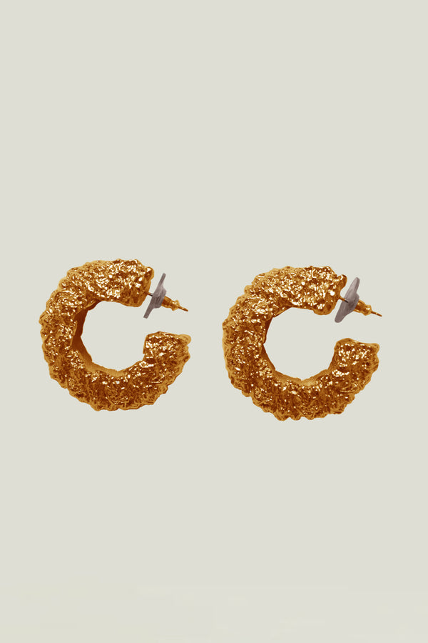 brandon maxwell The Nugget Hoop Earring in Gold