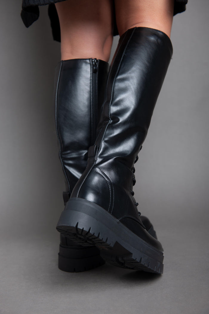 Bree Chunky Biker With Long Laces - Black
