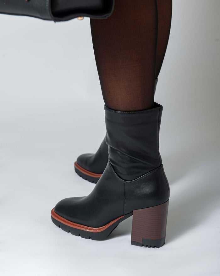 Bree Classic Half Boot - Black