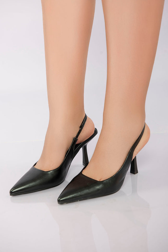 Bree Classic V-Cut Heel - Black