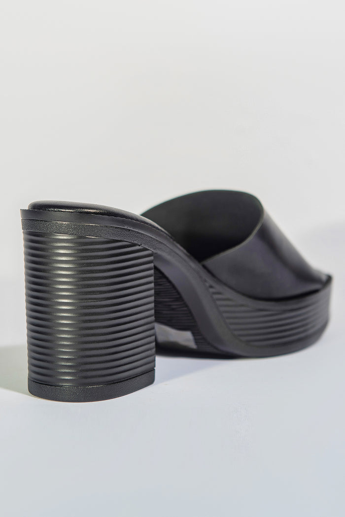 Bree Classy24 Sandals - Black