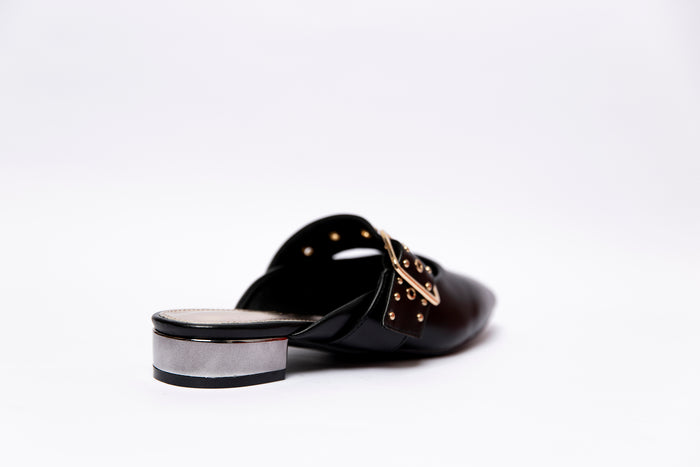 Bree Flat Heel Pointed Toe Buckle Strap
