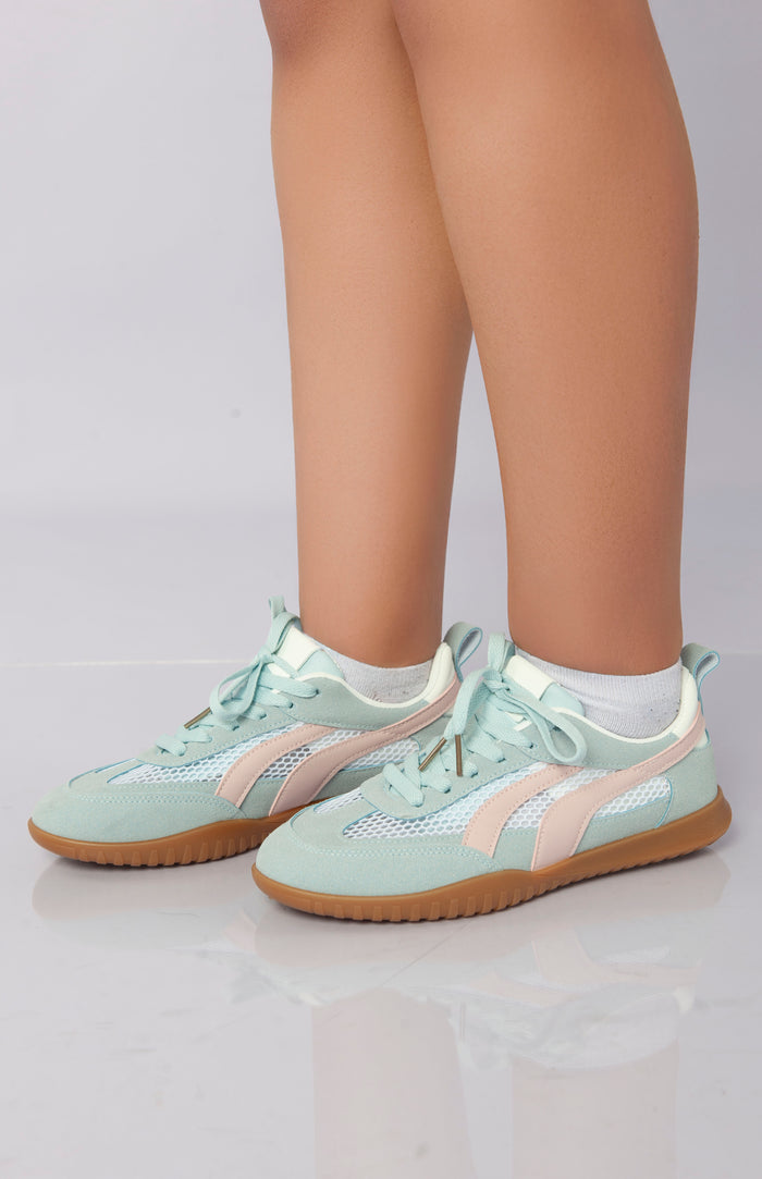 Bree Flex Mesh Sneakers - Blue