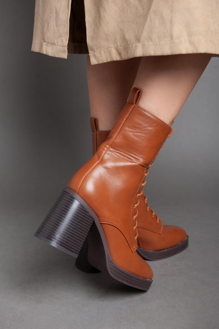 Bree Ladies Lace Up Ankle Boots - Camel