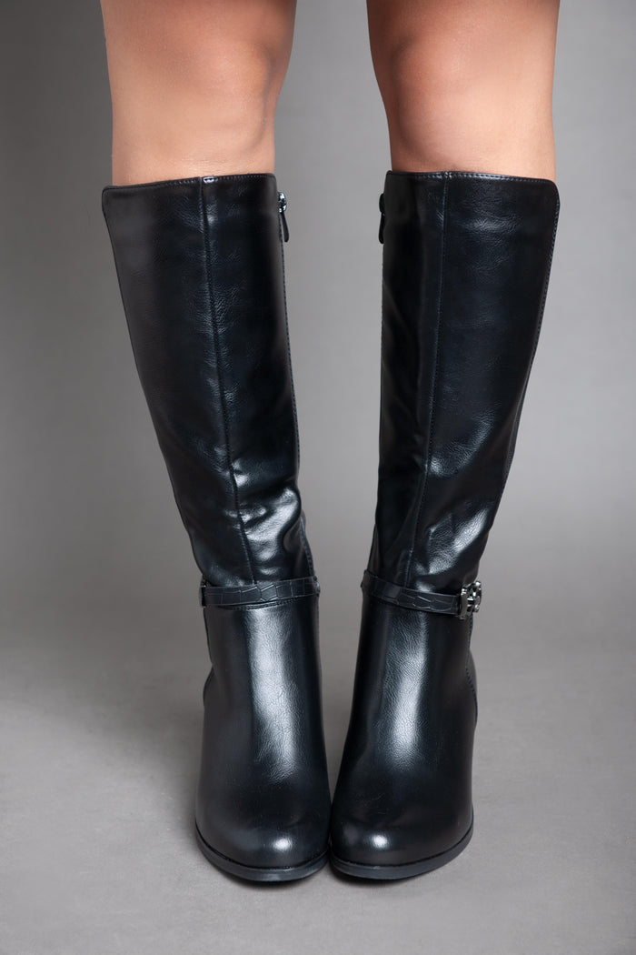 bree Leather Strap With Chains - Knee Boot - Black