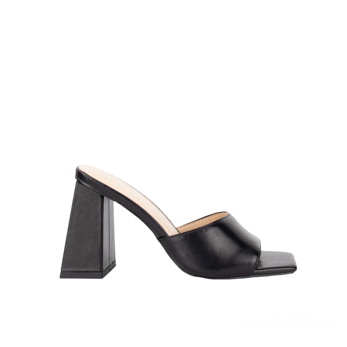 Bree Moda Block Heel Mules - Black