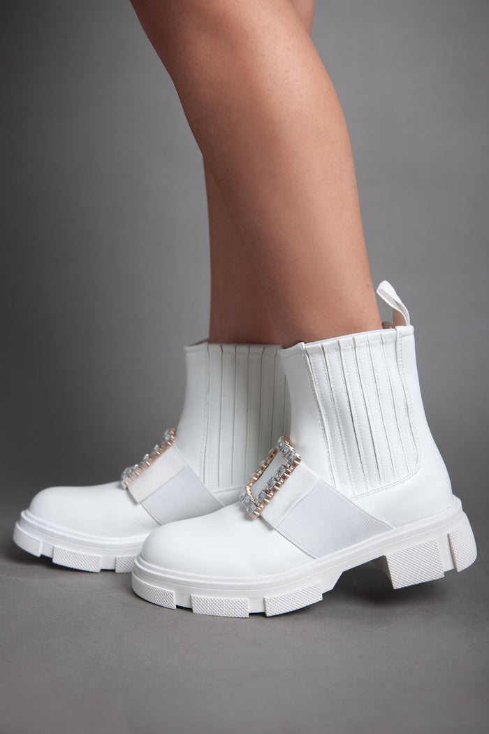 Bree Rangers Strass Buckle Boots - White