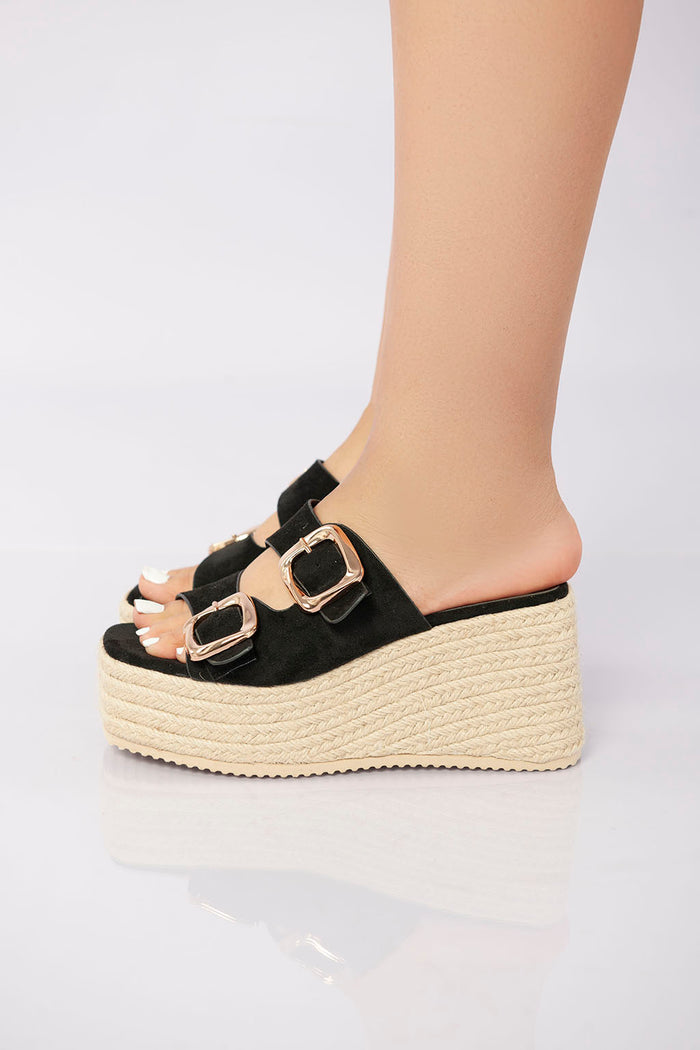 bree Sierra Buckle Sandal - Black