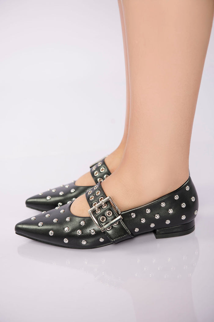 bree Studded Buckle Strap Flat - Black