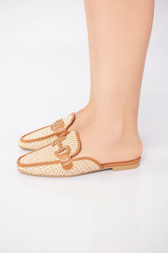 bree Textured Flat Mule - Camel
