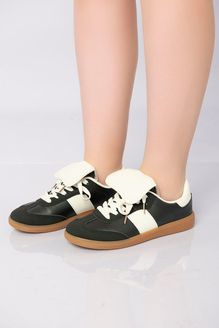 Bree Urban Panel Sneaker - Black
