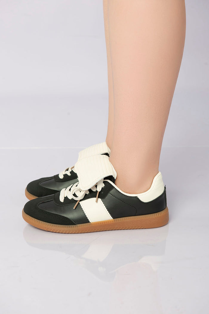 bree Urban Panel Sneaker - Black