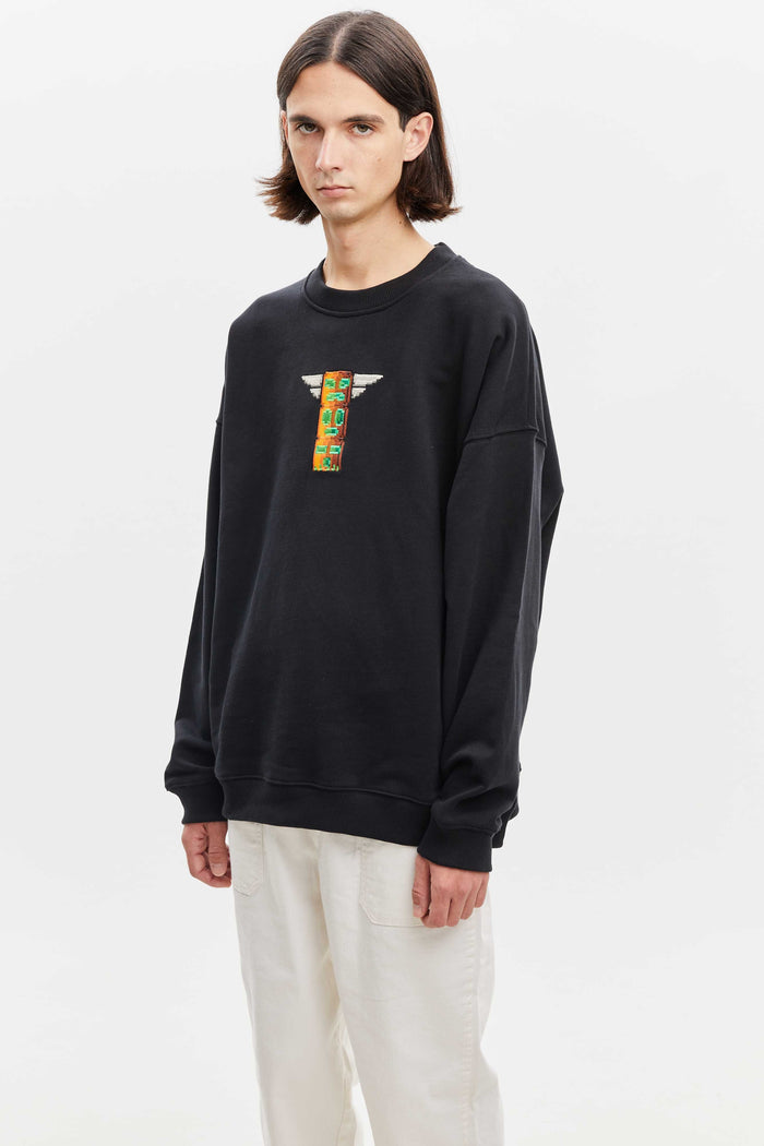 Bricktown World Sweat-shirt Sizing Guide