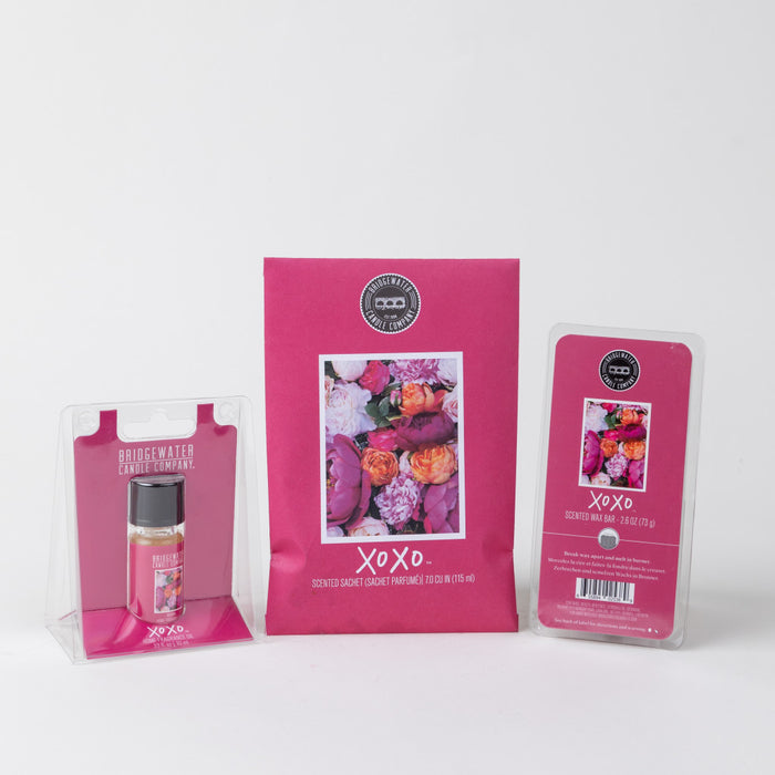 bridgewater candle company XOXO Flameless Bundle