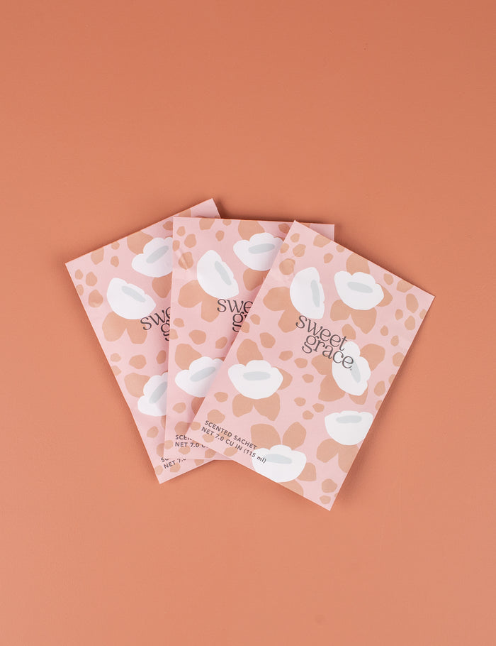 Bridgewater Candle Company Sweet Grace Modern Flower Sachet