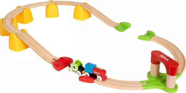 Brio BRIO World Train Set My First Railway Battery Train Set
