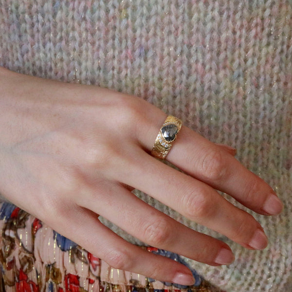 Brooke Gregson Artemis Engraved Diamond Heart Ring