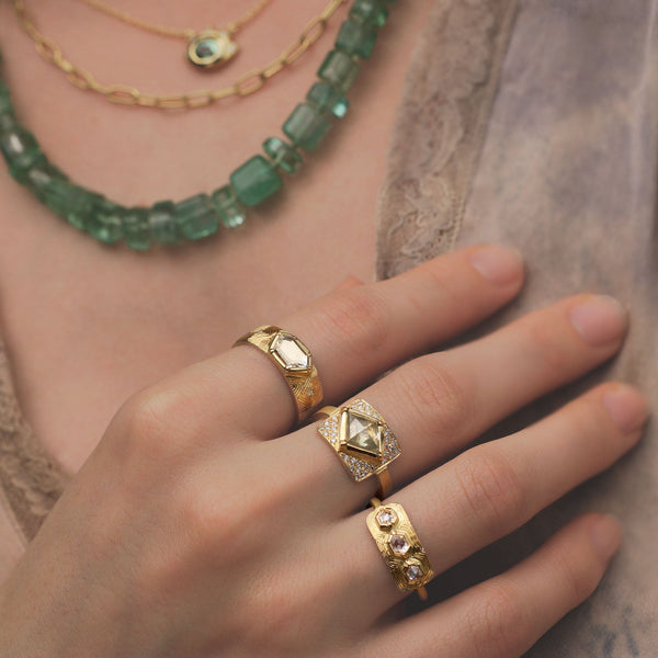 Brooke Gregson Artemis Engraved Diamond Ring