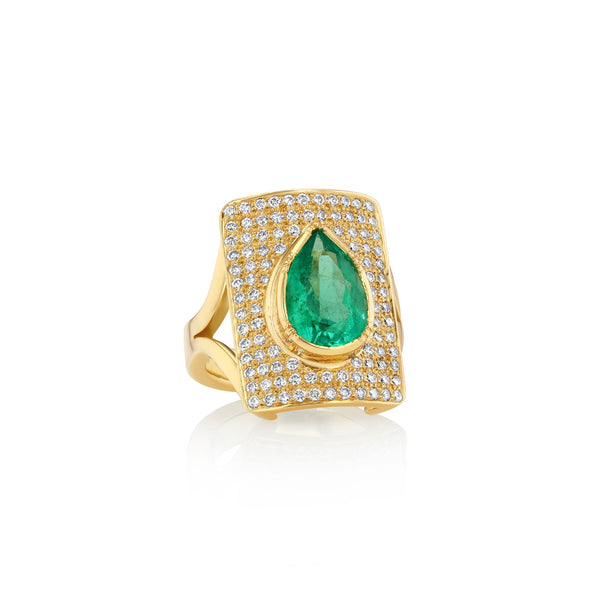 brooke gregson Galaxy Shield Emerald Diamond Ring
