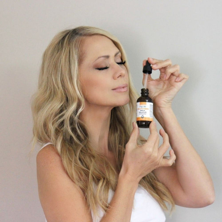 Brookstone Daily Glow Multivitamin Face Oil