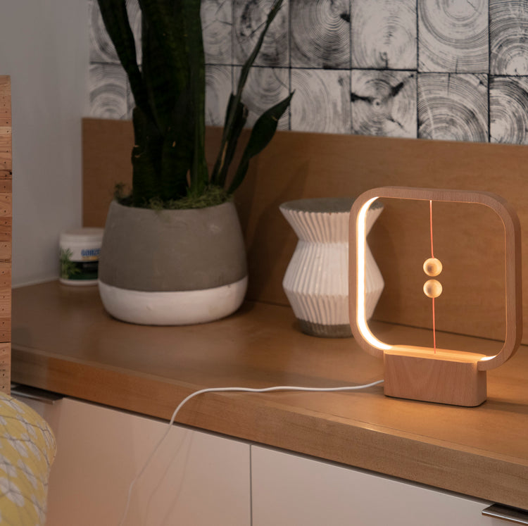 brookstone HENG Balance Lamp Square