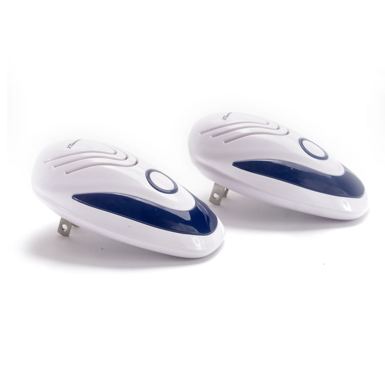 brookstone Brookstone High Power Ultrasonic Pest Repeller - 2 Pack