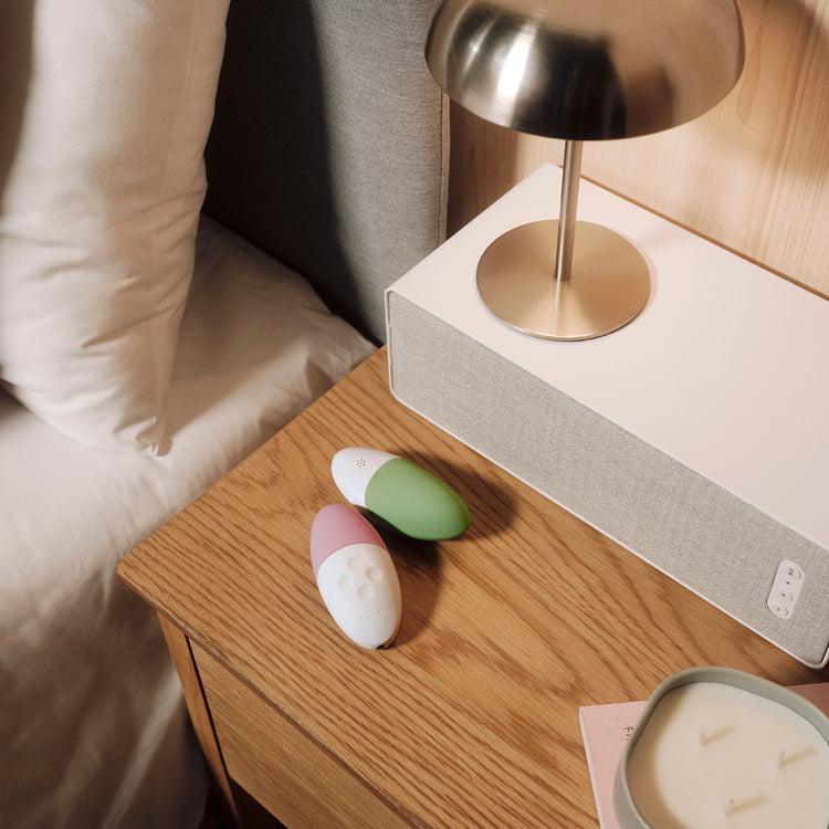 Brookstone LELO SIRI 3 Intimate Massager