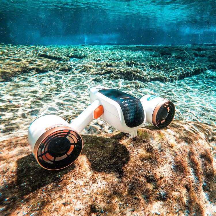 brookstone Whiteshark MixPro Underwater Scooter