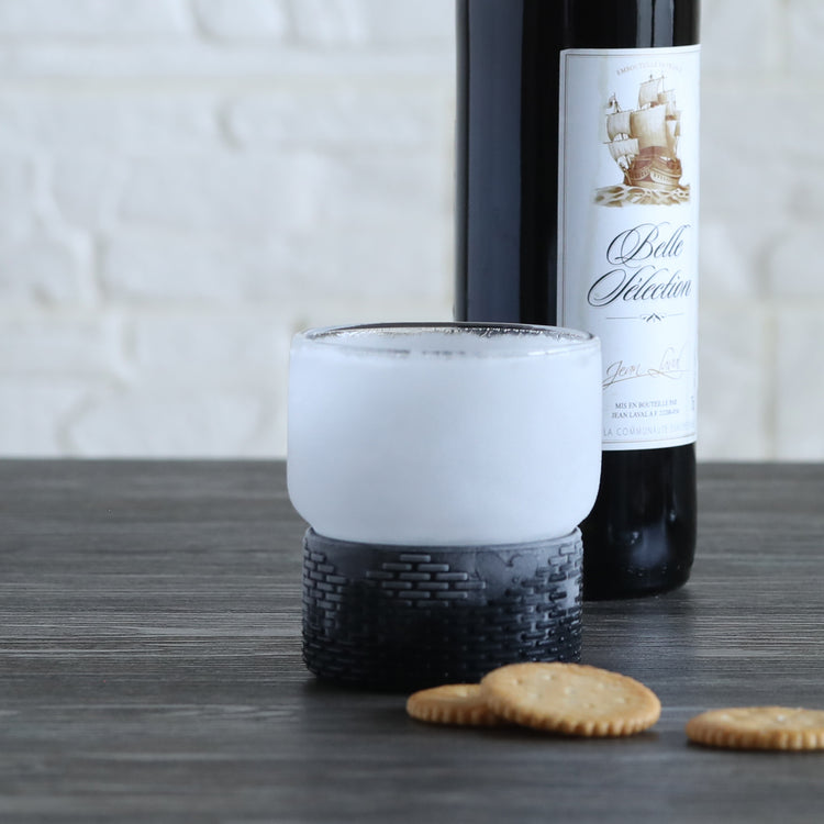 brookstone CHG ChillGlass Refreezable Highball Whiskey Glass