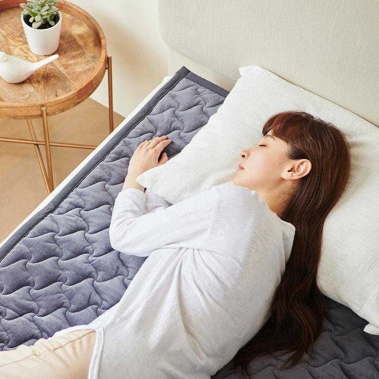 Brookstone Navien Mate EME501 CarbonCore Far Infrared Heated Mattress Pad Smart Care Heating With Sleep Mode Feature Wi-Fi Enabled & Washable