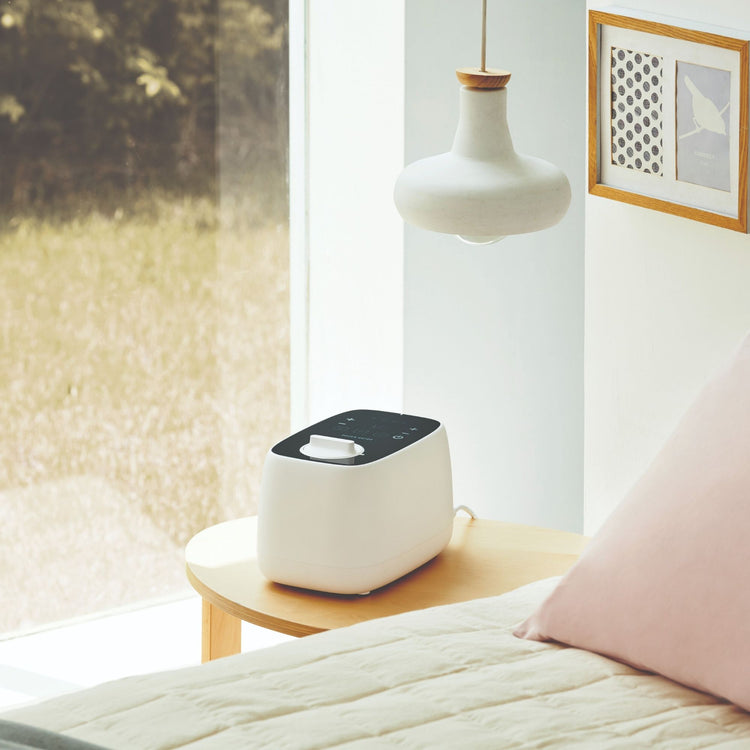 Brookstone Navien Mate EQM 350 – EMF-Free Water Heated Mattress Pad – Temperature Control – Non-Electric Bed Warmer – Eco-Friendly – Helps Soothe & Relieve Stress Muscle Soreness & Tension