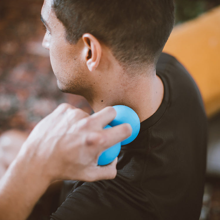 brookstone RAD Roller Original - Myofascial Release Recovery Peanut Ball