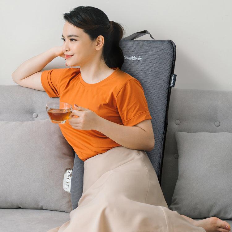 Brookstone Relaxing Office Chair With Kneading Back Massage Pad & Heating Therapy