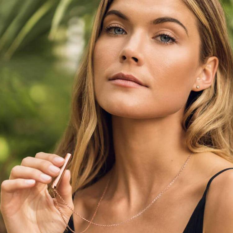 Brookstone The Shift For Women - Stress & Anxiety Necklace