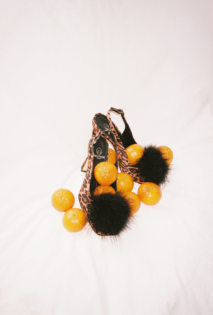 brother vellies Holly Pump in Leopard