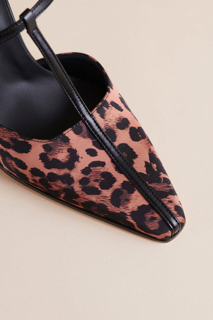 Brother Vellies Olivia Pump In Leopard