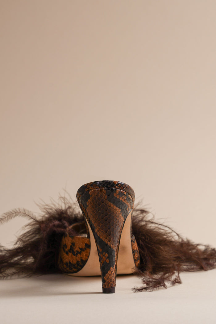 brother vellies Palms Pump in Espresso and Leone