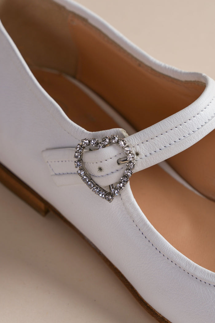 Brother Vellies Picnic Shoe In Dove