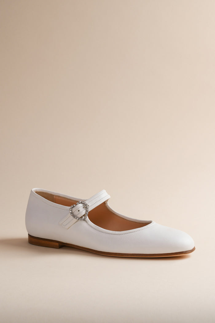 brother vellies Picnic Shoe in Dove