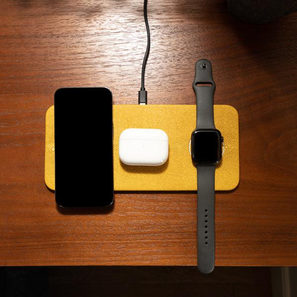 brouk & co Ace 3 in 1 Portable Wireless Fast Charging Pad