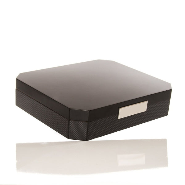Brouk & Co Carbon Fiber: Veneer Humidor