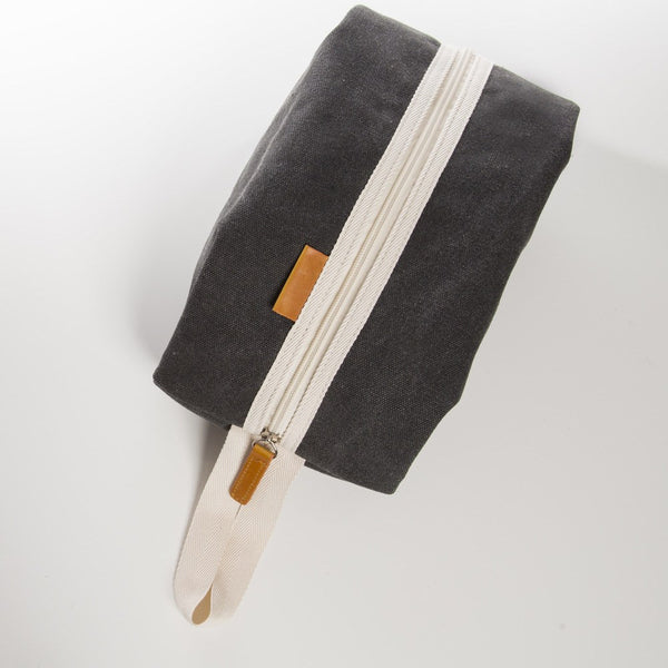 Brouk & Co Stay Clean Toiletry Bag