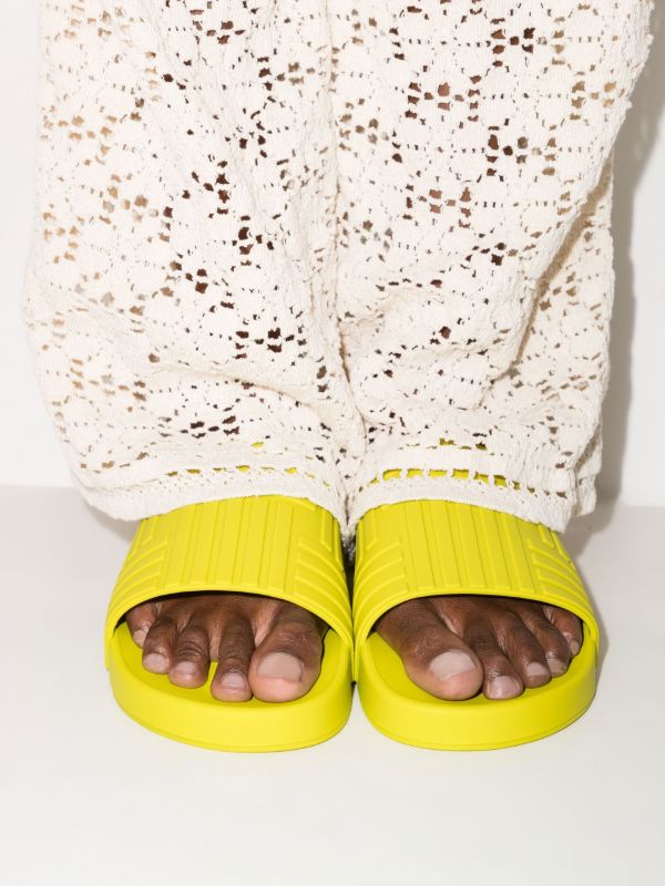 Browns Bottega Veneta Green Embossed Rubber Slides | Browns Sandals