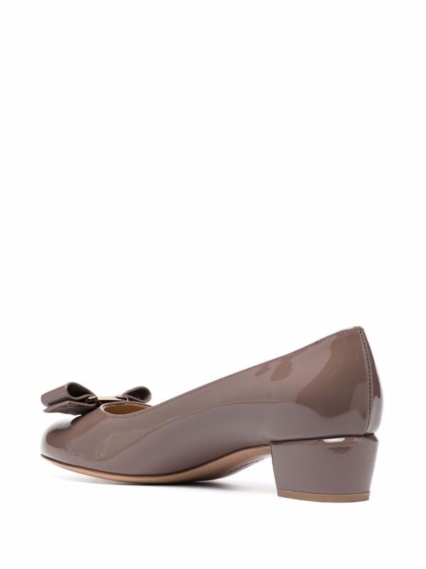 Browns Ferragamo Brown Bow Detail Block Heel Pumps | Browns Pumps