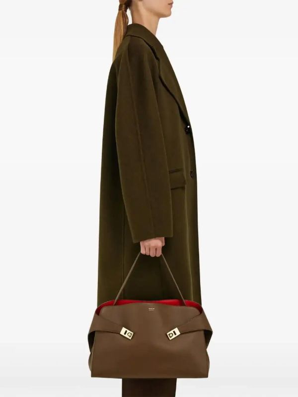 Browns Ferragamo Medium Hug Shoulder Bag | Browns Shoulder Bags