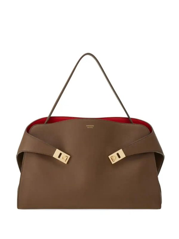 browns Ferragamo Medium Hug Shoulder Bag | Browns Shoulder Bags