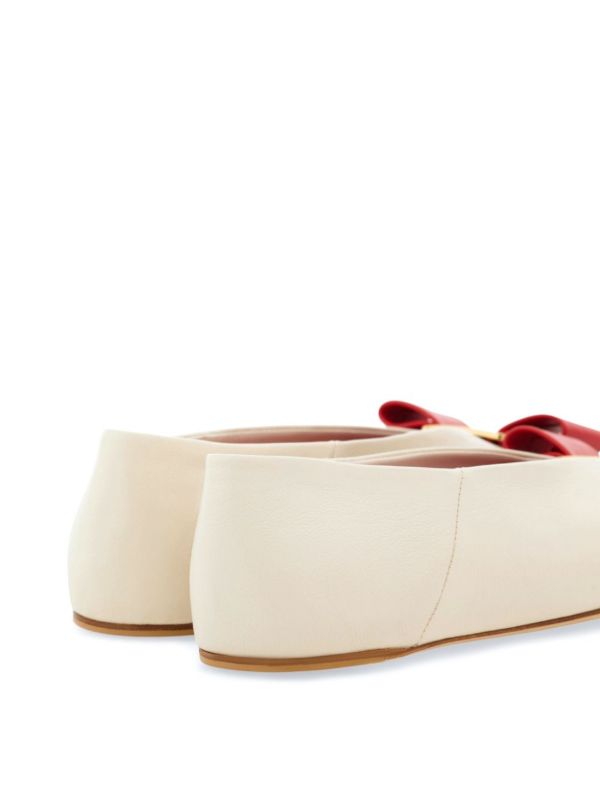 Browns Ferragamo White Vara Bow Leather Ballet Pumps | Browns Ballerina Shoes